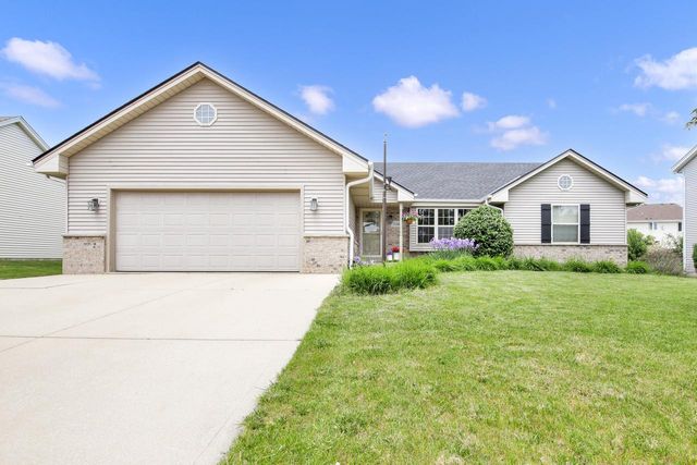 516 E Randy ROAD, Oak Creek, WI 53154