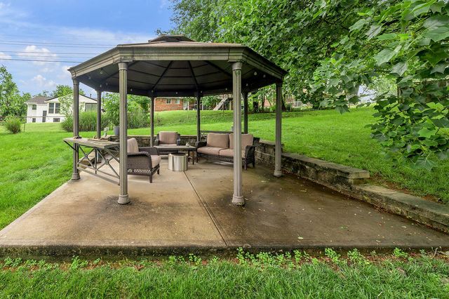 1241 Monaco Court, Lexington, KY 40504