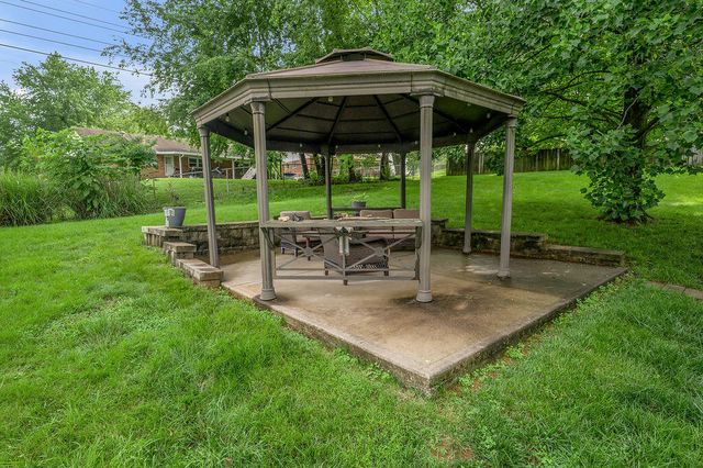 1241 Monaco Court, Lexington, KY 40504