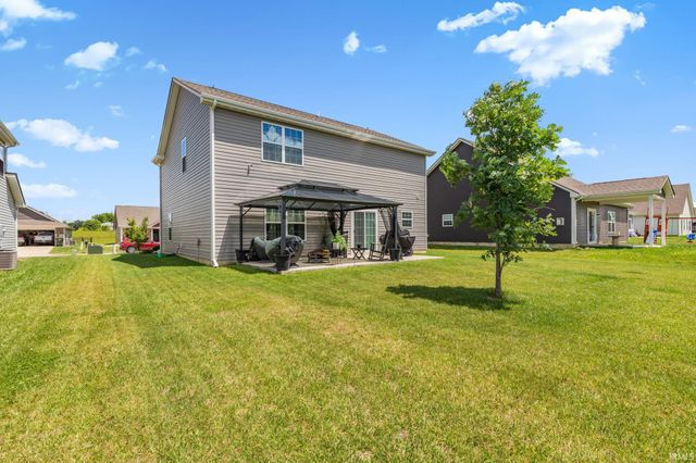 468 Tracewood Bend, Greenfield, IN 46140