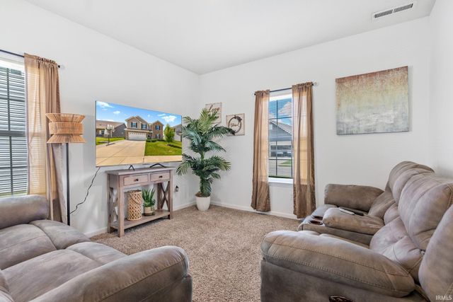 468 Tracewood Bend, Greenfield, IN 46140