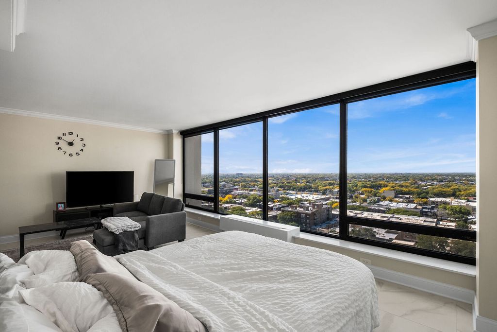 5445 N Sheridan Road 2109, Chicago, IL 60640 — photo 2