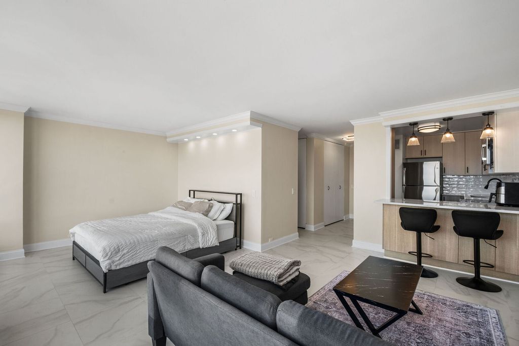 5445 N Sheridan Road 2109, Chicago, IL 60640 — photo 5
