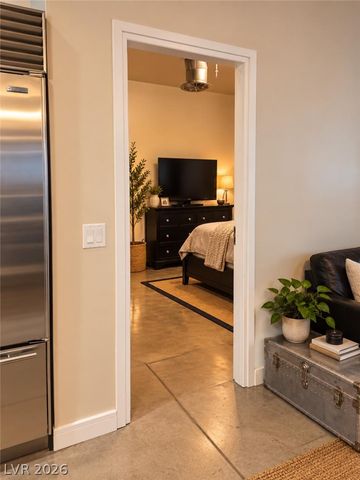 200 Hoover Avenue 1009, Las Vegas, NV 89101