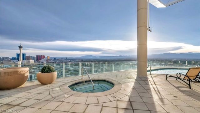 200 Hoover Avenue 1009, Las Vegas, NV 89101