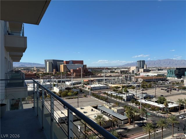 200 Hoover Avenue 1009, Las Vegas, NV 89101