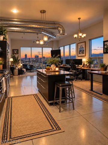 200 Hoover Avenue 1009, Las Vegas, NV 89101