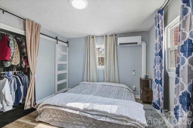 2563 Marble Street, Newton, NC 28658