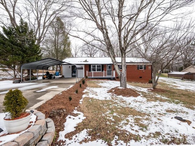 2563 Marble Street, Newton, NC 28658