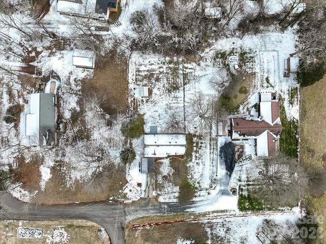 2563 Marble Street, Newton, NC 28658