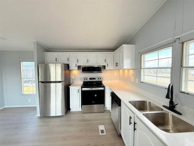 1133 Road 5823, Cleveland, TX 77327