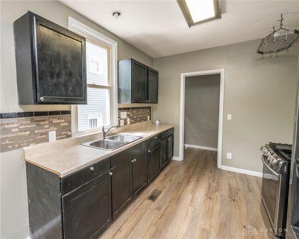 32 Edgar Avenue, Dayton, OH 45410