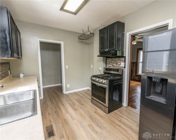 32 Edgar Avenue, Dayton, OH 45410