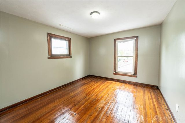 32 Edgar Avenue, Dayton, OH 45410