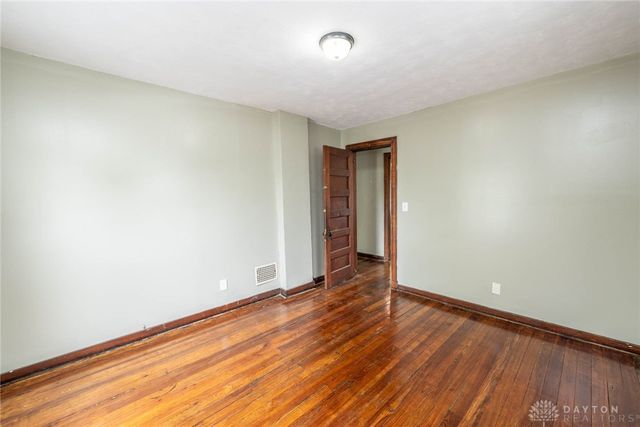 32 Edgar Avenue, Dayton, OH 45410