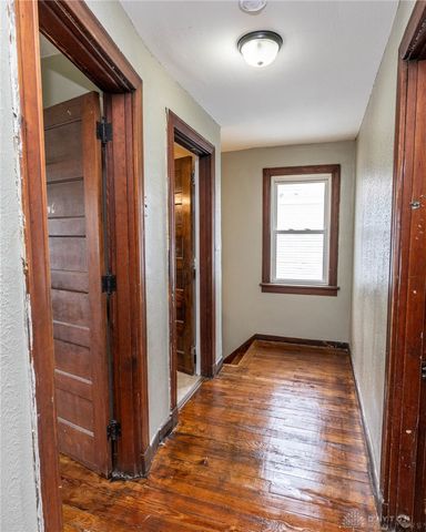 32 Edgar Avenue, Dayton, OH 45410