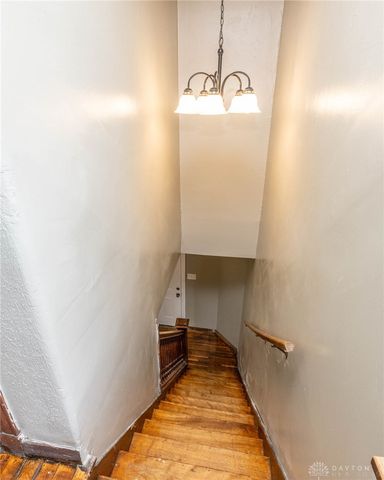 32 Edgar Avenue, Dayton, OH 45410