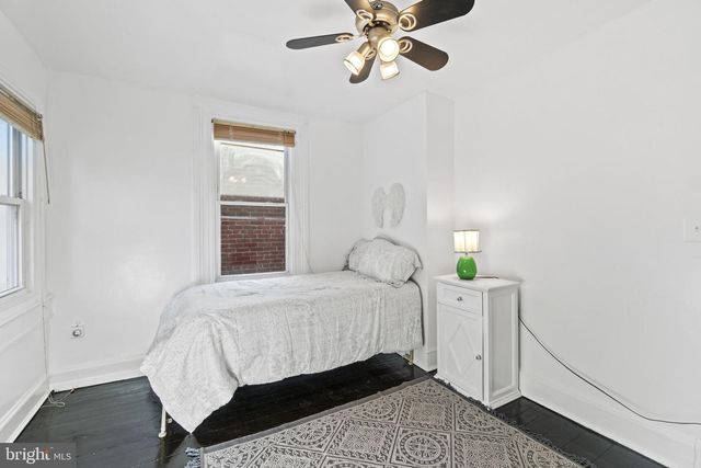 1205 4TH ST NW, Washington, DC 20001