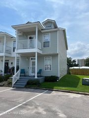 1205 N Century Oaks Drive, #C, Gulfport, MS 39507