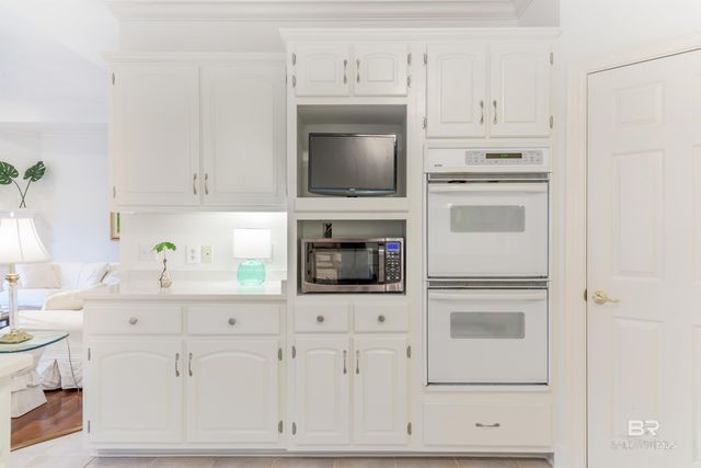 202 Lakeridge Drive, Fairhope, AL 36532