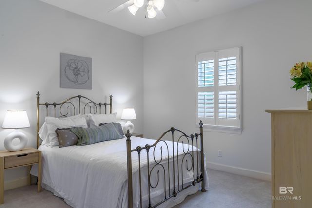 202 Lakeridge Drive, Fairhope, AL 36532