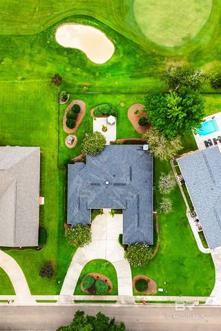 202 Lakeridge Drive, Fairhope, AL 36532