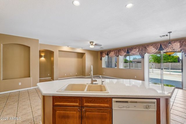 14450 W AVALON Drive, Goodyear, AZ 85395
