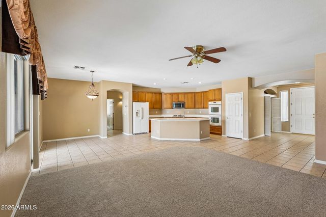 14450 W AVALON Drive, Goodyear, AZ 85395