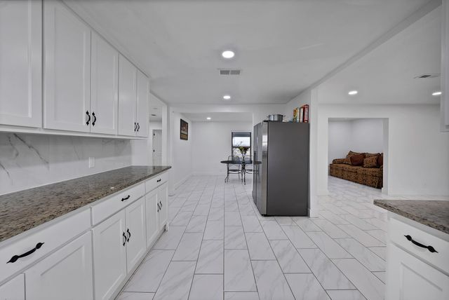 19791 State Highway 274, Kemp, TX 75143