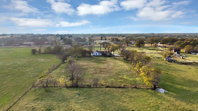 19791 State Highway 274, Kemp, TX 75143