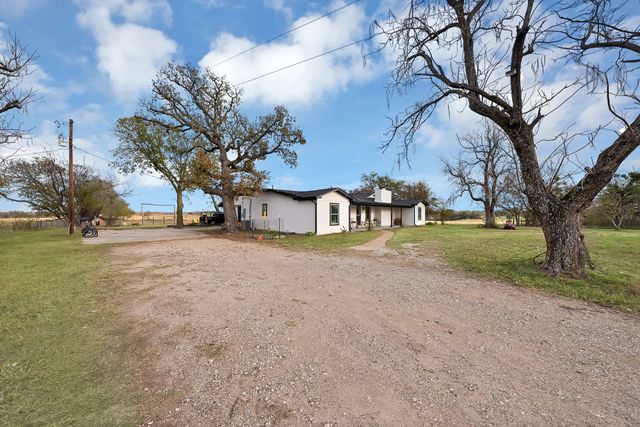 19791 State Highway 274, Kemp, TX 75143