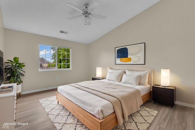 209 Faulkner Court 205, Carmel, IN 46032
