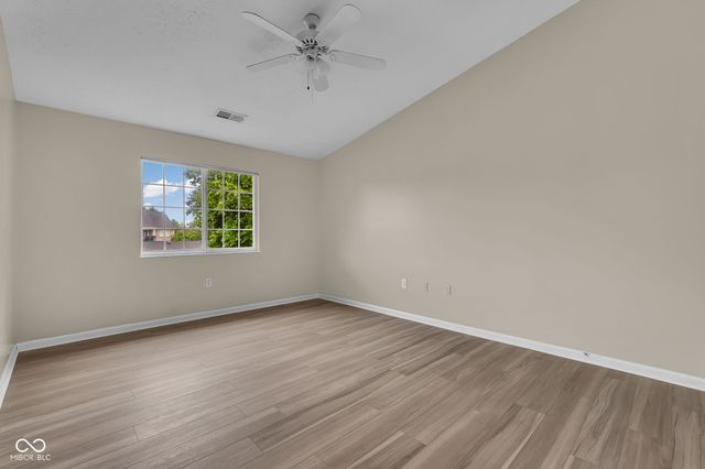 209 Faulkner Court 205, Carmel, IN 46032