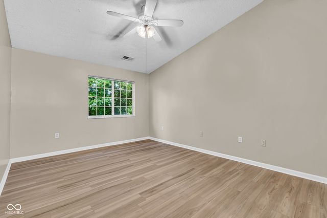209 Faulkner Court 205, Carmel, IN 46032