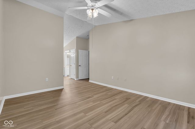 209 Faulkner Court 205, Carmel, IN 46032