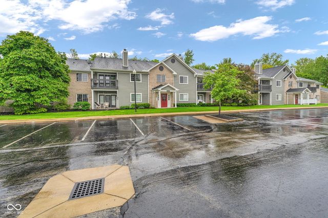209 Faulkner Court 205, Carmel, IN 46032