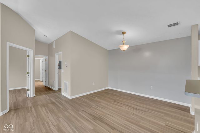 209 Faulkner Court 205, Carmel, IN 46032