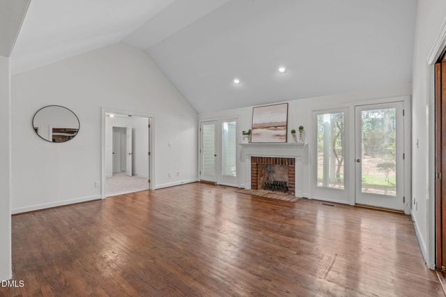 207 Larkwood Lane, Cary, NC 27518