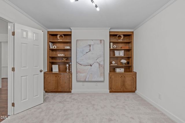 207 Larkwood Lane, Cary, NC 27518