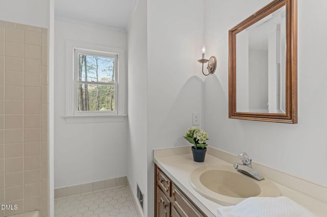 207 Larkwood Lane, Cary, NC 27518