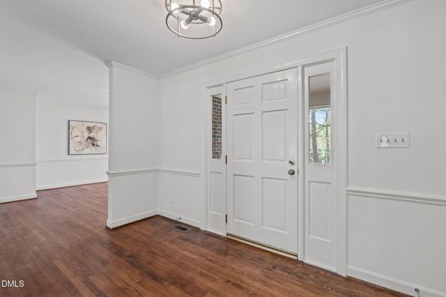 207 Larkwood Lane, Cary, NC 27518