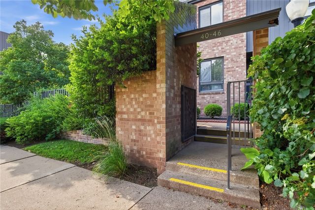 46 Foster Square, Central North Side, PA 15212