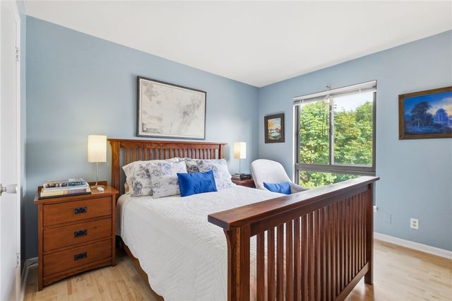 46 Foster Square, Central North Side, PA 15212