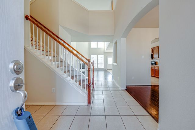 6517 Alexandra Meadows Drive, Fort Worth, TX 76131
