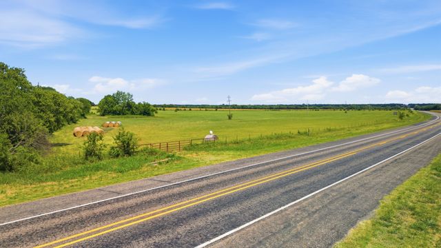 Lot 5 Hwy 69, Whitewright, TX 75491