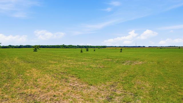 Lot 5 Hwy 69, Whitewright, TX 75491