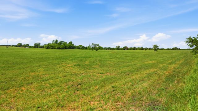 Lot 5 Hwy 69, Whitewright, TX 75491