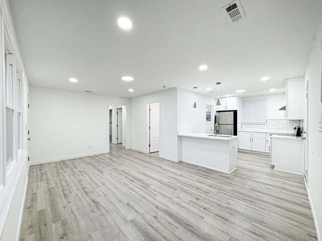 1307 Jarrett Dr, Springfield, TN 37172
