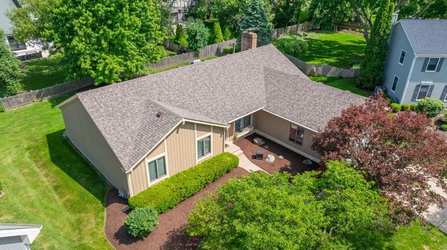 674 Honeysuckle Drive, Naperville, IL 60540