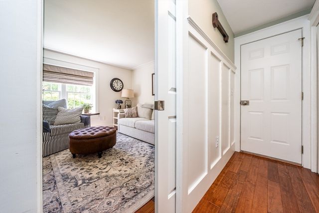 80 Holder Ln, Barnstable, MA 02668
